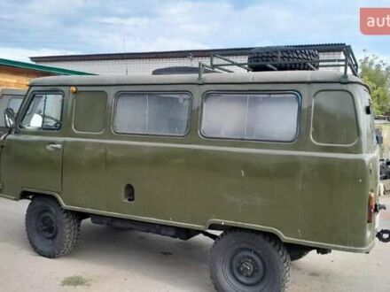 УАЗ 452 пас 1981 у Каневе на Automoto.ua Зелений УАЗ 452 пас, об'ємом двигуна 2.7 л та пробігом 65 тис. км за 2800 $, фото 1 на Automoto.ua