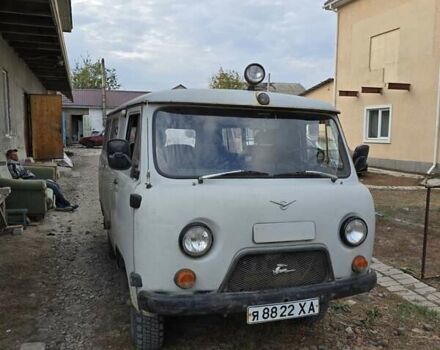 Серый УАЗ 452, объемом двигателя 2.4 л и пробегом 120 тыс. км за 2100 $, фото 1 на Automoto.ua