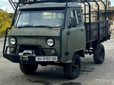 УАЗ 452 2007 у Одесі на Automoto.ua Сірий УАЗ 452, об'ємом двигуна 2.7 л та пробігом 0 тис. км за 8500 $, фото 1 на Automoto.ua