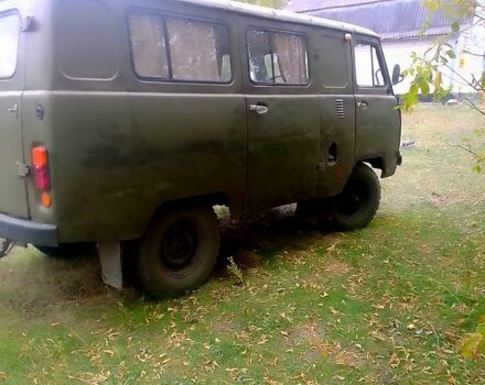 Зелений УАЗ 452, об'ємом двигуна 2.5 л та пробігом 500 тис. км за 850 $, фото 3 на Automoto.ua