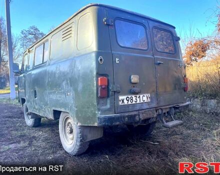 Зеленый УАЗ 452, объемом двигателя 2.4 л и пробегом 0 тыс. км за 1000 $, фото 2 на Automoto.ua