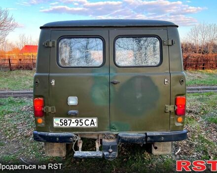 Зеленый УАЗ 452, объемом двигателя 25 л и пробегом 135 тыс. км за 1200 $, фото 5 на Automoto.ua