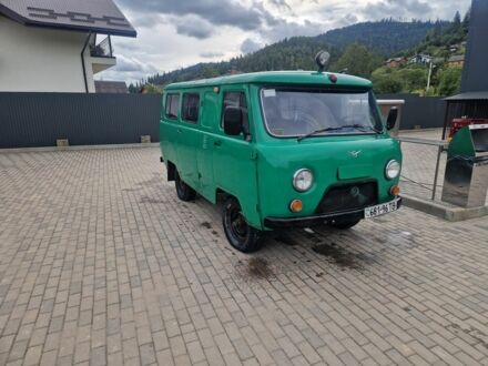 УАЗ 452 1982 у Славском на Automoto.ua Зелений УАЗ 452, об'ємом двигуна 2.4 л та пробігом 254 тис. км за 1408 $, фото 1 на Automoto.ua