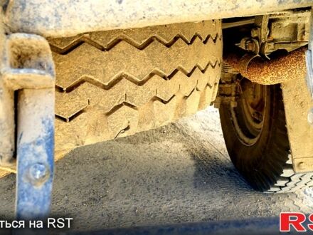 УАЗ 452 1984 в Одессе на Automoto.ua Зеленый УАЗ 452, объемом двигателя 24 л и пробегом 220 тыс. км за 2500 $, фото 1 на Automoto.ua