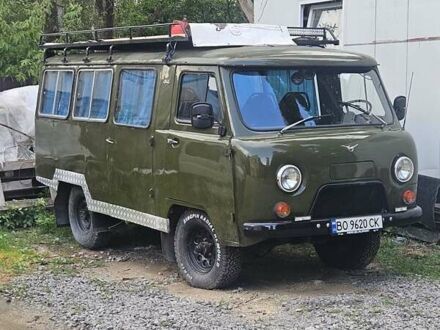 УАЗ 452 1985 у Тернополі на Automoto.ua Зелений УАЗ 452, об'ємом двигуна 2.45 л та пробігом 48 тис. км за 5000 $, фото 1 на Automoto.ua