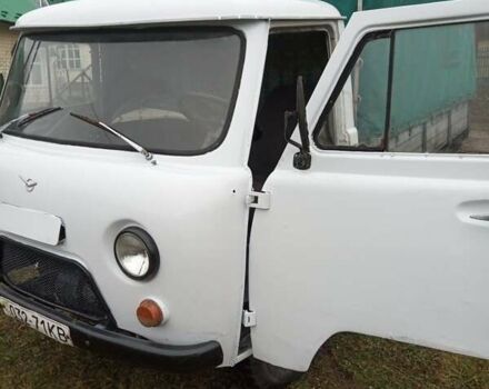 Белый УАЗ 469, объемом двигателя 2 л и пробегом 10 тыс. км за 1850 $, фото 1 на Automoto.ua