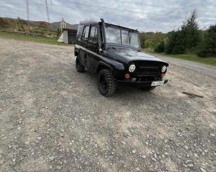 Чорний УАЗ 469, об'ємом двигуна 2.4 л та пробігом 150 тис. км за 2000 $, фото 1 на Automoto.ua