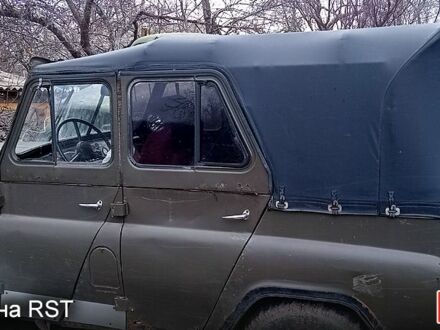 УАЗ 469 1990 у Звенигородка на Automoto.ua УАЗ 469, об'ємом двигуна 2.4 л та пробігом 0 тис. км за 800 $, фото 1 на Automoto.ua