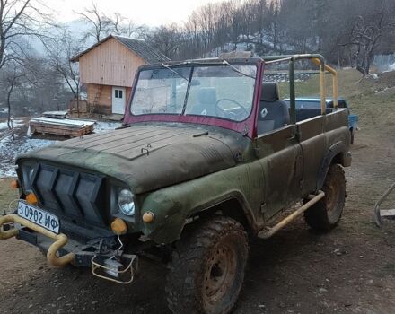 Зелений УАЗ 469, об'ємом двигуна 2 л та пробігом 50 тис. км за 2000 $, фото 1 на Automoto.ua