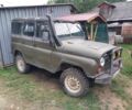 Зеленый УАЗ 469, объемом двигателя 2.4 л и пробегом 300 тыс. км за 3000 $, фото 1 на Automoto.ua