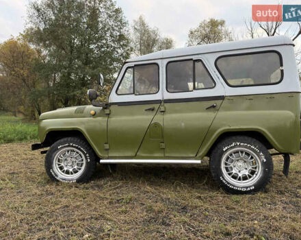 Зеленый УАЗ 469, объемом двигателя 2.4 л и пробегом 170 тыс. км за 2700 $, фото 3 на Automoto.ua