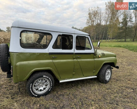 Зеленый УАЗ 469, объемом двигателя 2.4 л и пробегом 170 тыс. км за 2700 $, фото 1 на Automoto.ua