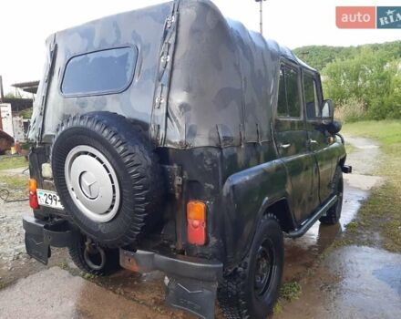 Зелений УАЗ 469, об'ємом двигуна 2.4 л та пробігом 60 тис. км за 3299 $, фото 2 на Automoto.ua