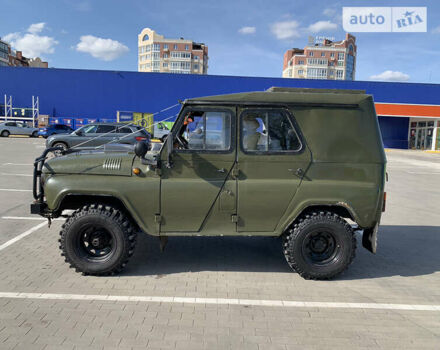 Зеленый УАЗ 469, объемом двигателя 2.66 л и пробегом 100 тыс. км за 5900 $, фото 1 на Automoto.ua
