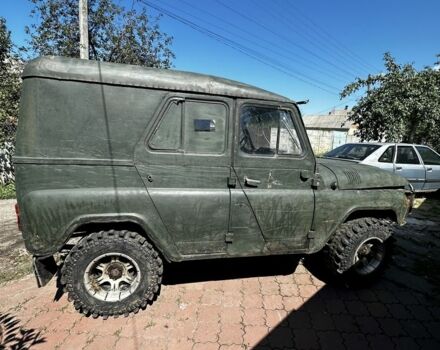 Зелений УАЗ 469, об'ємом двигуна 2.4 л та пробігом 100 тис. км за 750 $, фото 3 на Automoto.ua