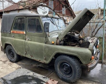 Зеленый УАЗ 469, объемом двигателя 2.4 л и пробегом 728 тыс. км за 2000 $, фото 1 на Automoto.ua