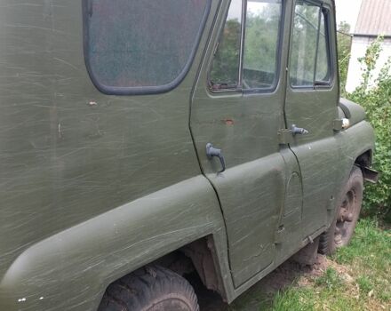 Зелений УАЗ 469, об'ємом двигуна 2 л та пробігом 150 тис. км за 2000 $, фото 3 на Automoto.ua