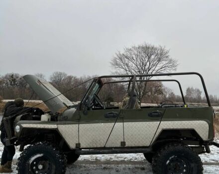 Зеленый УАЗ 469, объемом двигателя 2 л и пробегом 99 тыс. км за 946 $, фото 1 на Automoto.ua