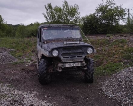 Зелений УАЗ 469, об'ємом двигуна 2.5 л та пробігом 200 тис. км за 3500 $, фото 1 на Automoto.ua
