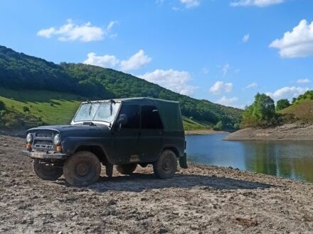 Зелений УАЗ 469, об'ємом двигуна 0.24 л та пробігом 61 тис. км за 1400 $, фото 1 на Automoto.ua