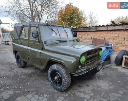 Зеленый УАЗ 469, объемом двигателя 2.4 л и пробегом 150 тыс. км за 1100 $, фото 1 на Automoto.ua