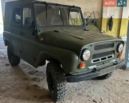 Зелений УАЗ 469, об'ємом двигуна 2.4 л та пробігом 70 тис. км за 2900 $, фото 1 на Automoto.ua
