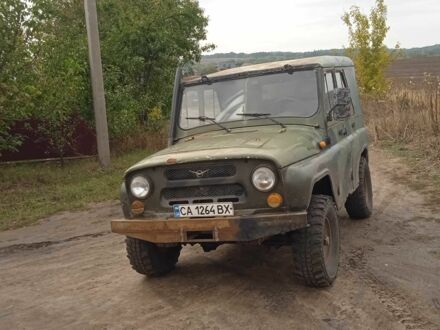 УАЗ 469 1984 в Корсунь-Шевченковском на Automoto.ua Зеленый УАЗ 469, объемом двигателя 2.4 л и пробегом 100 тыс. км за 2500 $, фото 1 на Automoto.ua