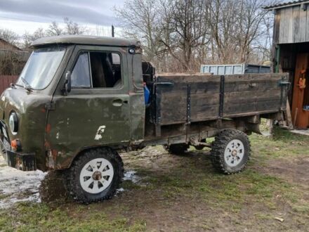 Зеленый УАЗ 469, объемом двигателя 2.4 л и пробегом 1 тыс. км за 1300 $, фото 1 на Automoto.ua