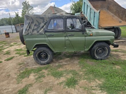 Зелений УАЗ 469, об'ємом двигуна 2 л та пробігом 200 тис. км за 2000 $, фото 1 на Automoto.ua