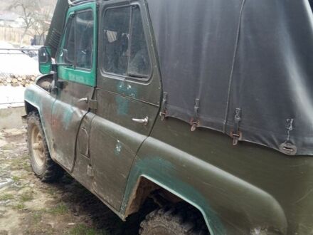 Зелений УАЗ 469, об'ємом двигуна 2 л та пробігом 1000 тис. км за 2000 $, фото 1 на Automoto.ua