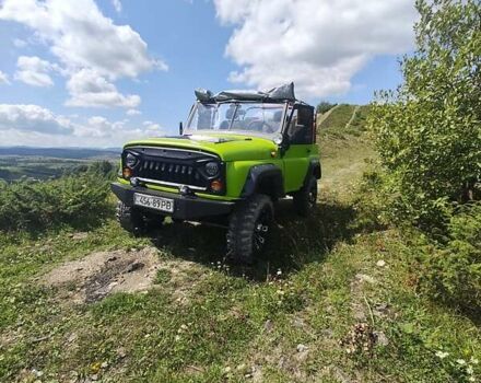 Зелений УАЗ 469, об'ємом двигуна 2.4 л та пробігом 10 тис. км за 7000 $, фото 1 на Automoto.ua