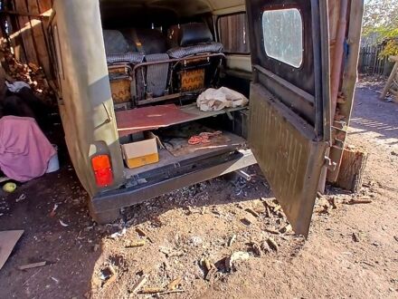 Зелений УАЗ 469, об'ємом двигуна 2.4 л та пробігом 0 тис. км за 2010 $, фото 1 на Automoto.ua