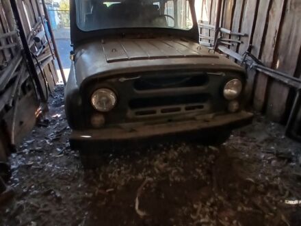 Зеленый УАЗ 469, объемом двигателя 2.4 л и пробегом 469 тыс. км за 2000 $, фото 1 на Automoto.ua