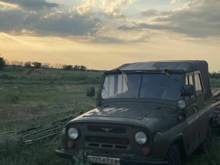 Зелений УАЗ 469, об'ємом двигуна 2.4 л та пробігом 3 тис. км за 2300 $, фото 1 на Automoto.ua