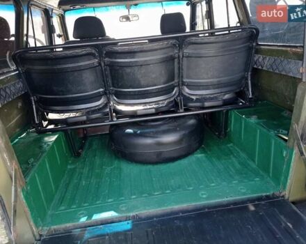 Зелений УАЗ 469Б, об'ємом двигуна 2.45 л та пробігом 100 тис. км за 3000 $, фото 13 на Automoto.ua