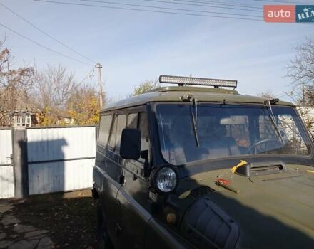 Зелений УАЗ 469Б, об'ємом двигуна 2.45 л та пробігом 100 тис. км за 3000 $, фото 1 на Automoto.ua