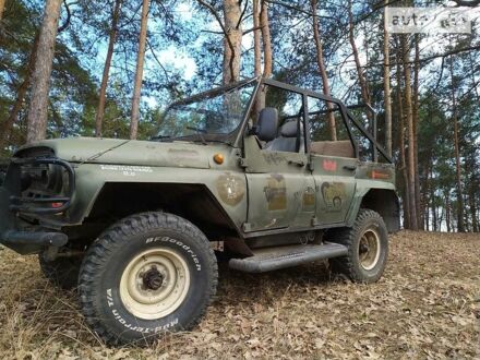 Зеленый УАЗ 469Б, объемом двигателя 2.4 л и пробегом 100 тыс. км за 2900 $, фото 1 на Automoto.ua