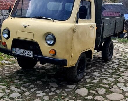 Бежевий УАЗ Інша, об'ємом двигуна 2.4 л та пробігом 25 тис. км за 2000 $, фото 1 на Automoto.ua