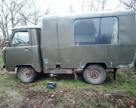 Зелений УАЗ Інша, об'ємом двигуна 2.4 л та пробігом 120 тис. км за 1500 $, фото 1 на Automoto.ua