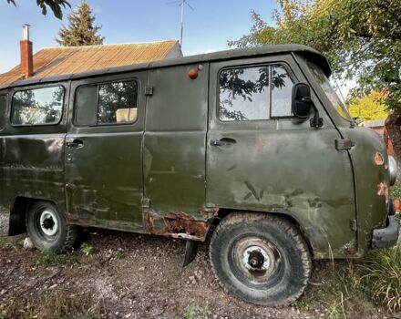 Зелений УАЗ Інша, об'ємом двигуна 2.4 л та пробігом 268 тис. км за 900 $, фото 2 на Automoto.ua