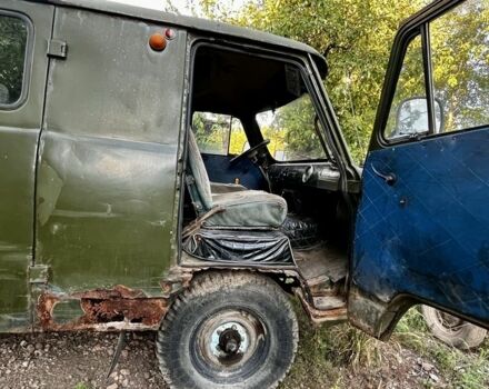 Зелений УАЗ Інша, об'ємом двигуна 2.4 л та пробігом 268 тис. км за 900 $, фото 5 на Automoto.ua