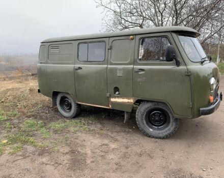 Зеленый УАЗ Другая, объемом двигателя 2.4 л и пробегом 111 тыс. км за 2000 $, фото 2 на Automoto.ua