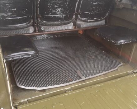 Зеленый УАЗ Другая, объемом двигателя 2.4 л и пробегом 56 тыс. км за 2500 $, фото 6 на Automoto.ua