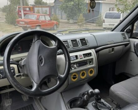 Зеленый УАЗ Другая, объемом двигателя 2.4 л и пробегом 300 тыс. км за 1500 $, фото 4 на Automoto.ua