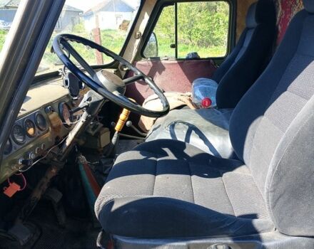 Зеленый УАЗ Другая, объемом двигателя 2.4 л и пробегом 230 тыс. км за 2250 $, фото 4 на Automoto.ua