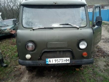Зелений УАЗ Інша, об'ємом двигуна 2.4 л та пробігом 120 тис. км за 1500 $, фото 1 на Automoto.ua