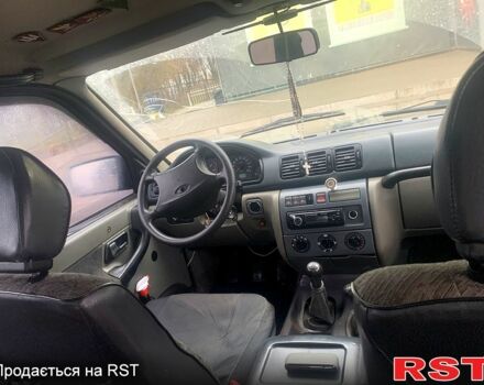 Чорний УАЗ Патріот, об'ємом двигуна 2.7 л та пробігом 150 тис. км за 2500 $, фото 4 на Automoto.ua