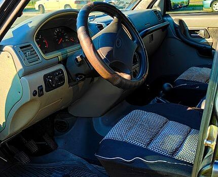 Черный УАЗ Патриот, объемом двигателя 2.7 л и пробегом 187 тыс. км за 3800 $, фото 4 на Automoto.ua