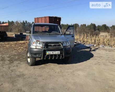 Сірий УАЗ Патріот, об'ємом двигуна 0 л та пробігом 310 тис. км за 3500 $, фото 1 на Automoto.ua