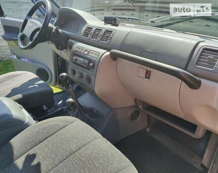 Зелений УАЗ Pickup, об'ємом двигуна 2.7 л та пробігом 106 тис. км за 7999 $, фото 29 на Automoto.ua